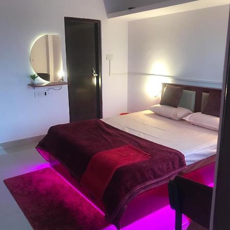 אפרטהוטל Jorhāt Casa Felice Luxury מראה חיצוני תמונה
